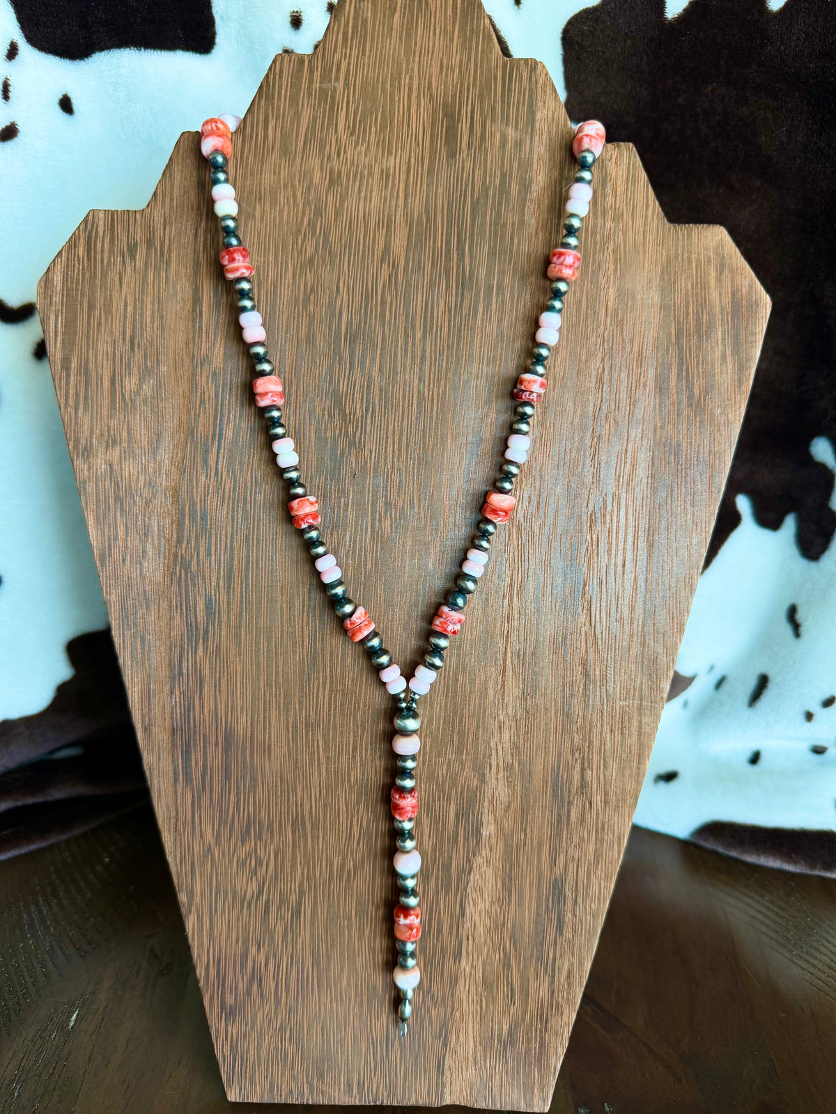 The Rust & Roses Lariat